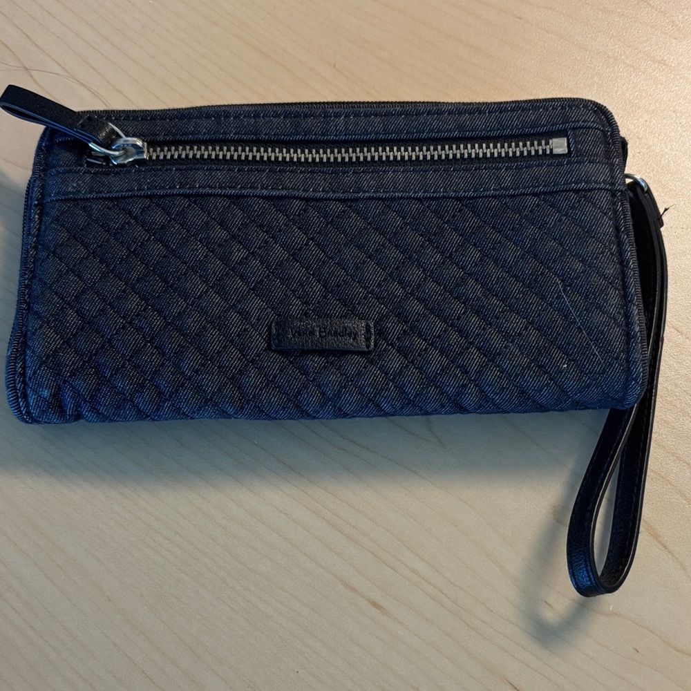 Vera Bradley Quilted Wristlet in Navy Blue/grey